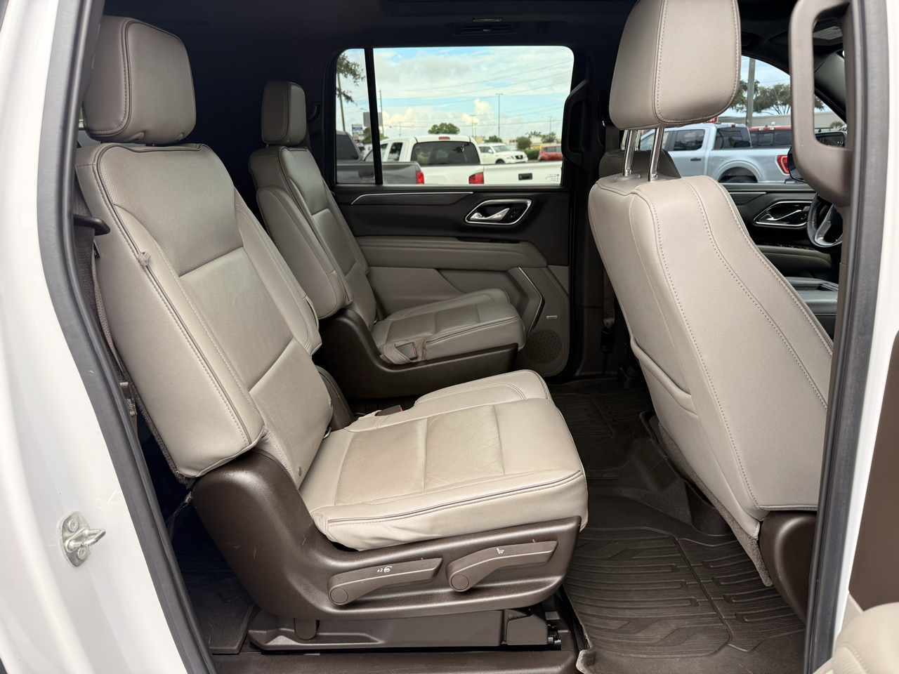 GMC Yukon XL 2WD 4dr SLT 2021