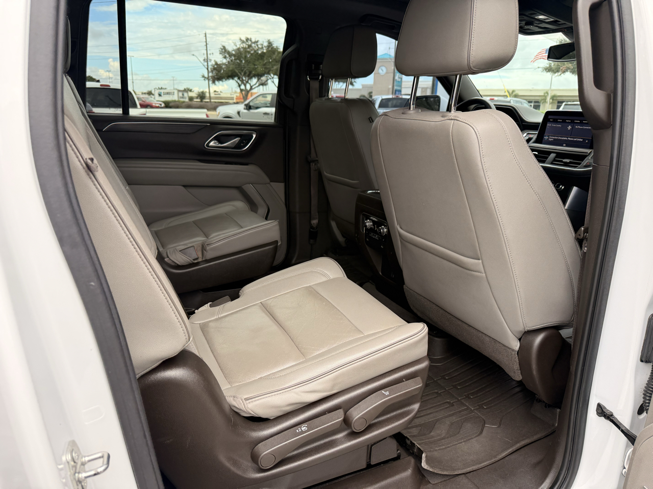 GMC Yukon XL 2WD 4dr SLT 2021
