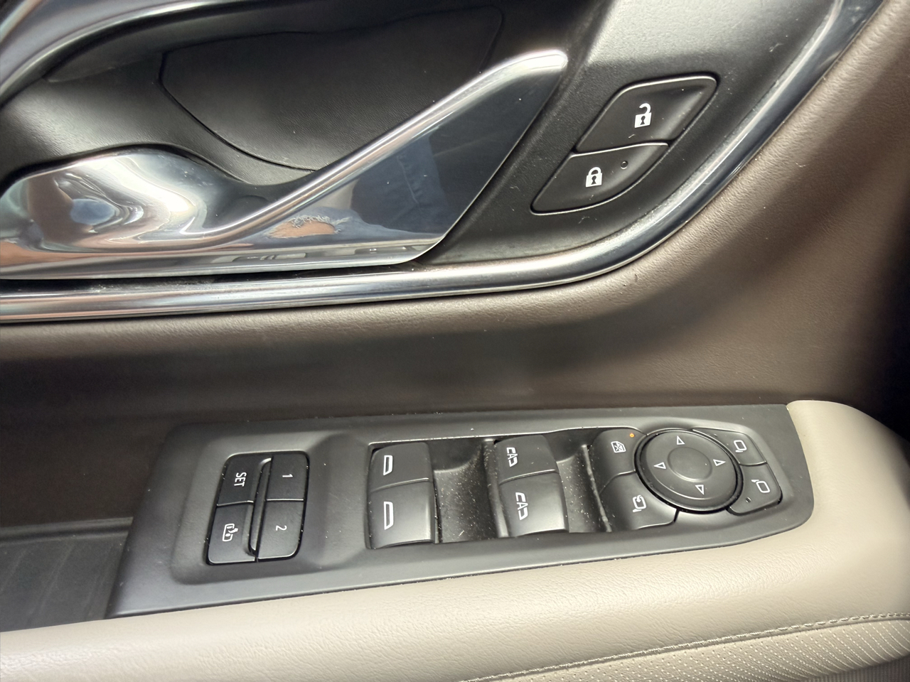 GMC Yukon XL 2WD 4dr SLT 2021