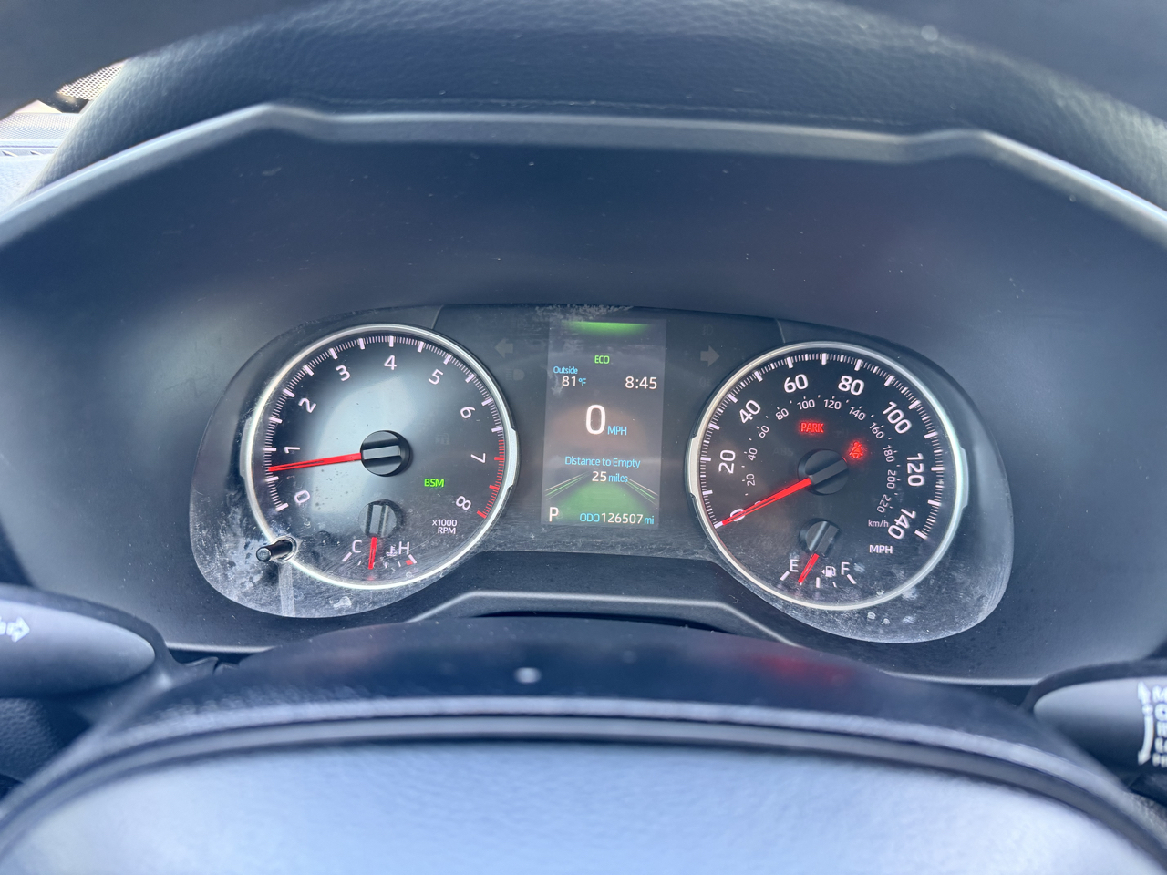 Toyota RAV4 XLE FWD (Natl) 2019