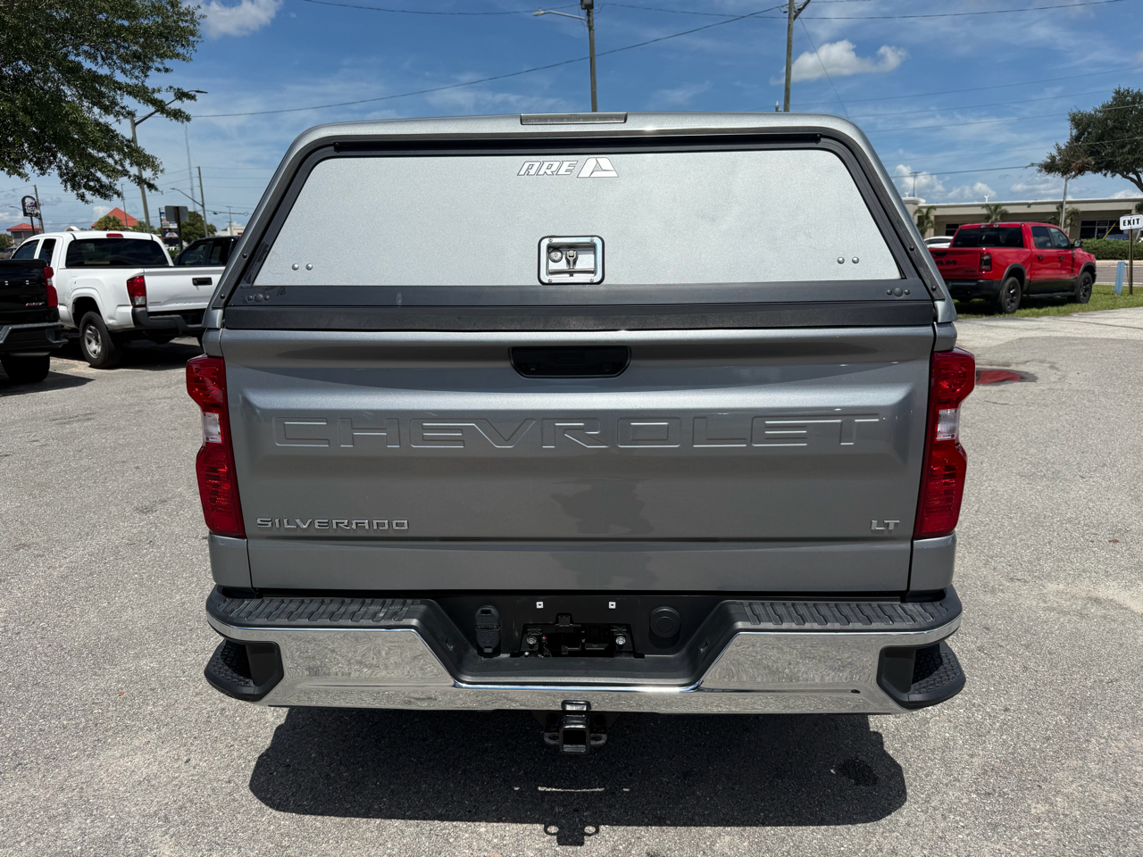 Chevrolet Silverado 1500 4WD Crew Cab 157" LT 2023