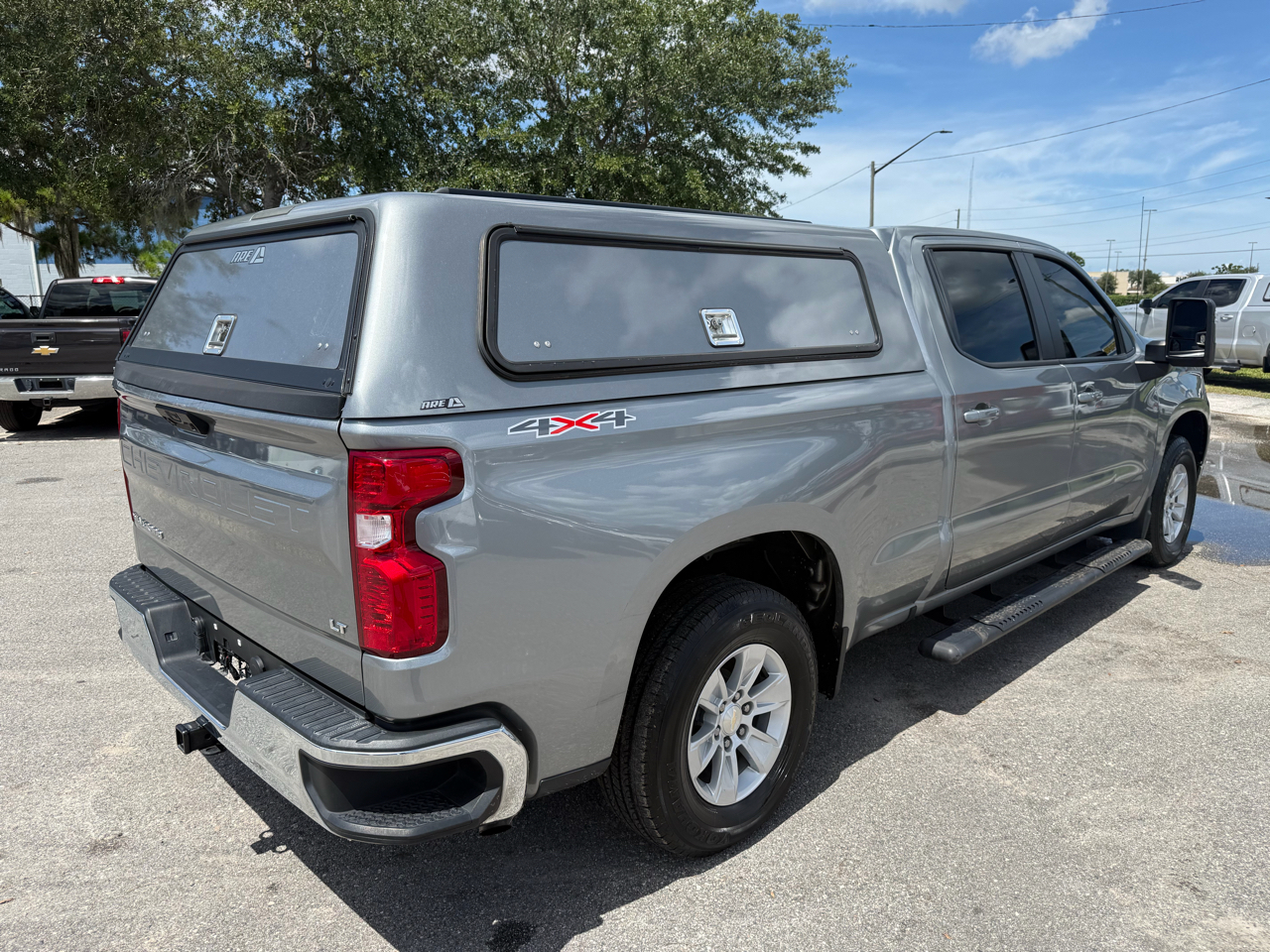 Chevrolet Silverado 1500 4WD Crew Cab 157" LT 2023