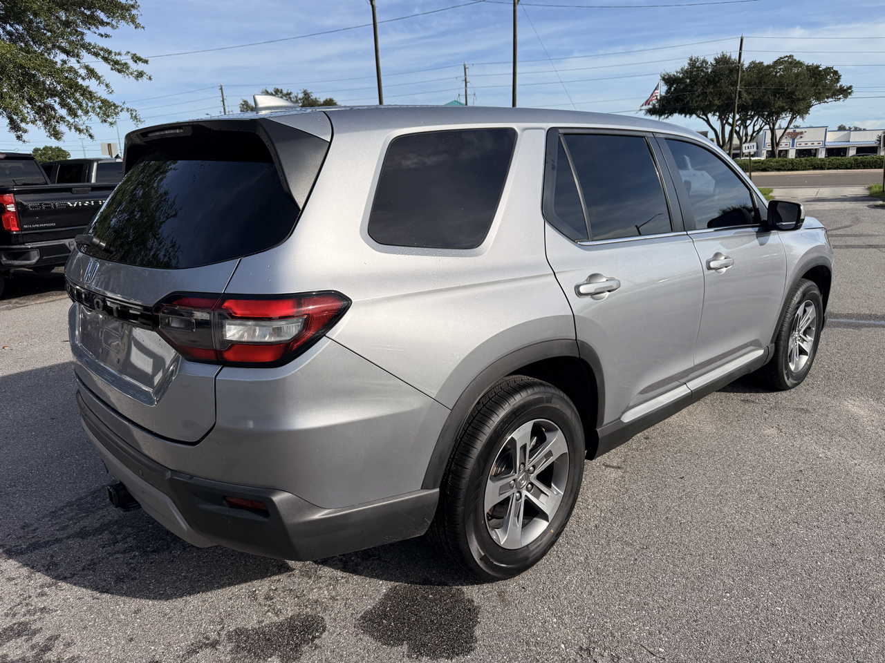 Honda Pilot EX-L 7 Passenger 2WD 2023