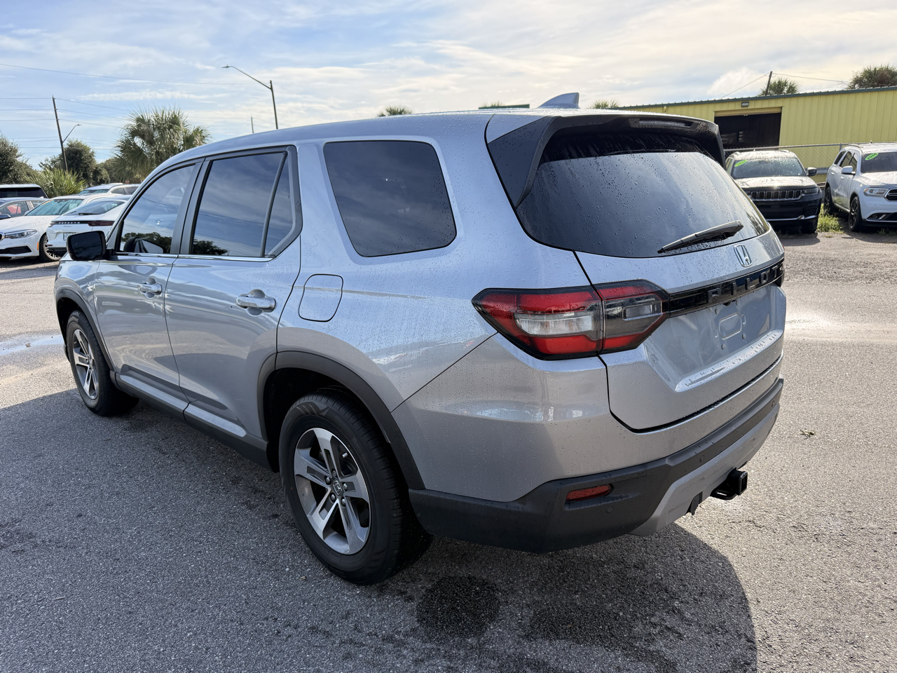 Honda Pilot EX-L 7 Passenger 2WD 2023