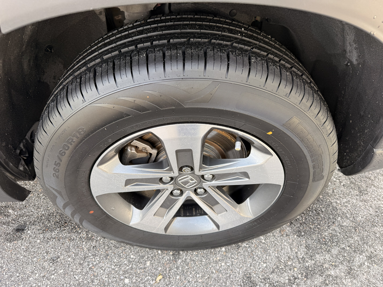 Honda Pilot EX-L 7 Passenger 2WD 2023