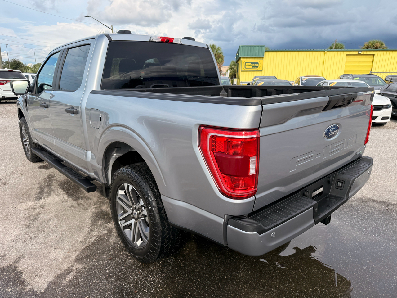 Ford F-150 XL 4WD SuperCrew 5.5' Box 2022