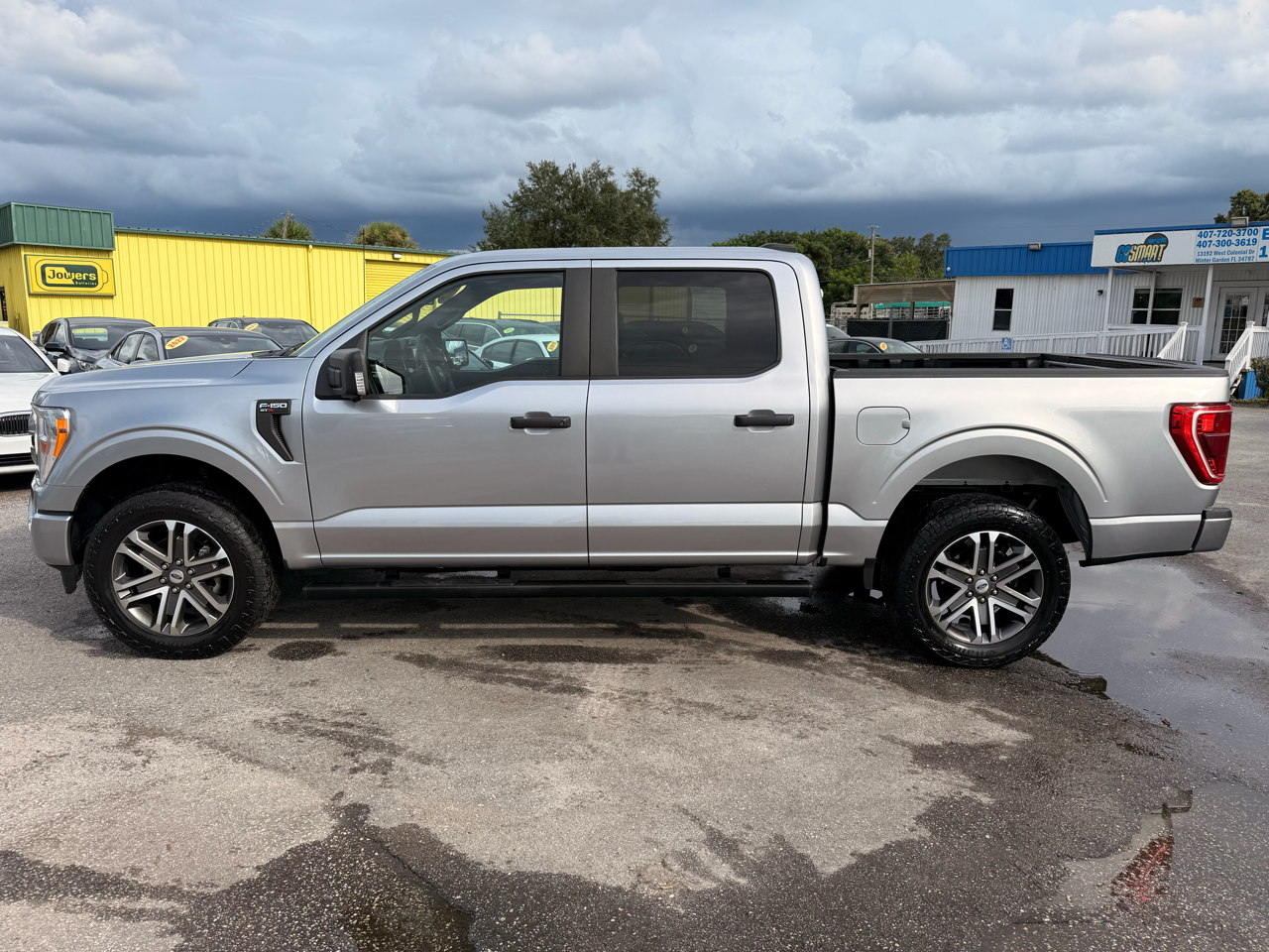 Ford F-150 XL 4WD SuperCrew 5.5' Box 2022