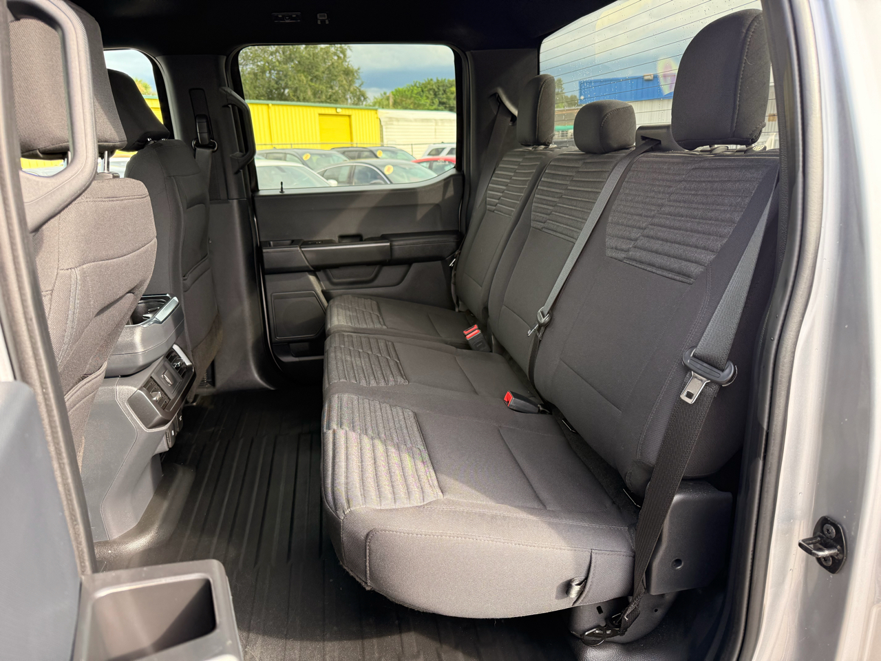 Ford F-150 XL 4WD SuperCrew 5.5' Box 2022