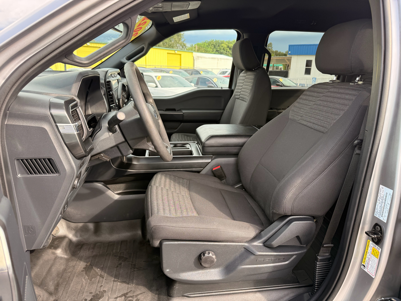 Ford F-150 XL 4WD SuperCrew 5.5' Box 2022