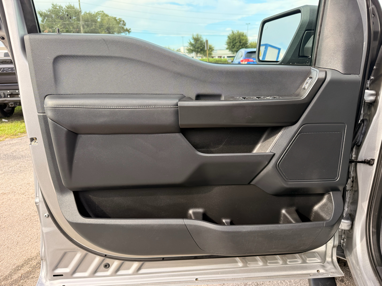 Ford F-150 XL 4WD SuperCrew 5.5' Box 2022