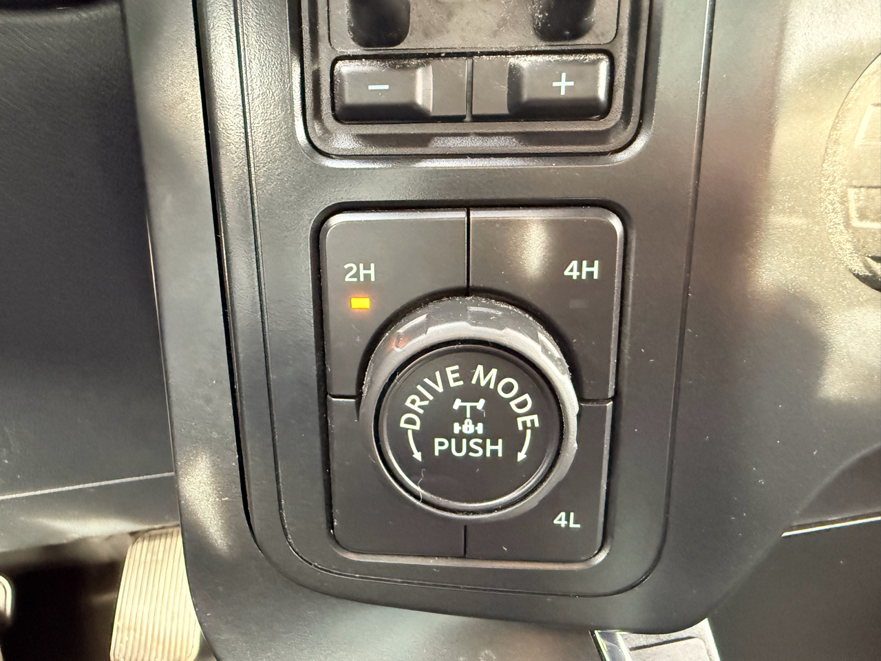 Ford F-150 XL 4WD SuperCrew 5.5' Box 2022