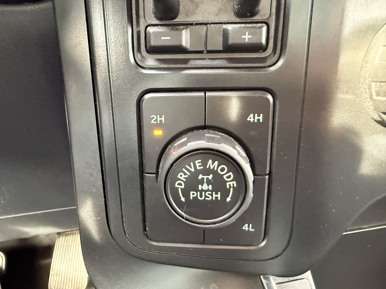Ford F-150 XLT 4WD SuperCrew 5.5' Box 2023