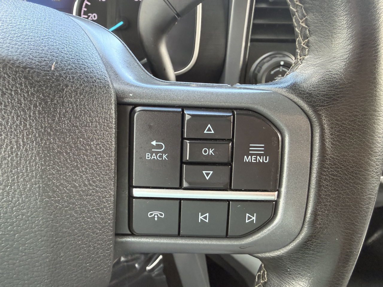 Ford F-150 XLT 4WD SuperCrew 5.5' Box 2023