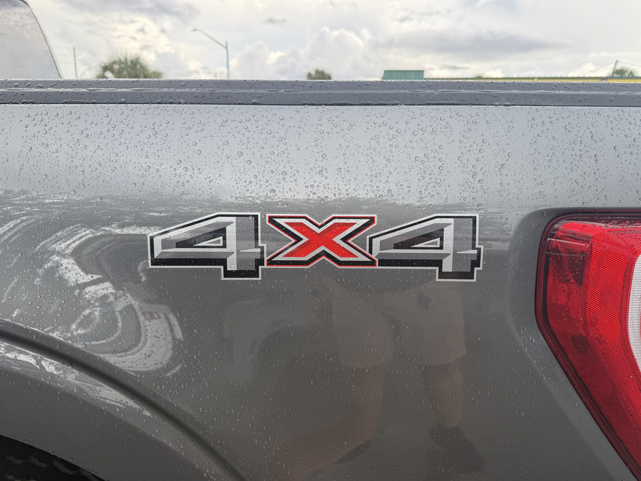 Ford F-150 XLT 4WD SuperCrew 5.5' Box 2023