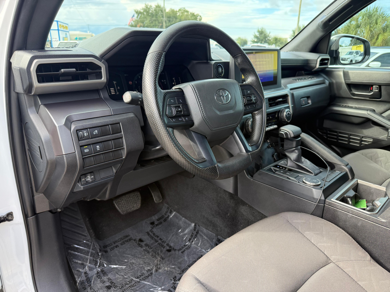 Toyota Tacoma 2WD SR5 Double Cab 6' Bed AT (Natl) 2025