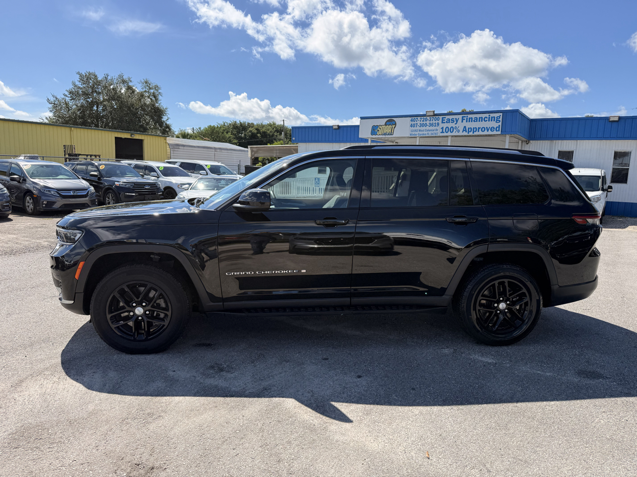 Jeep Grand Cherokee L Laredo 4x4 2021