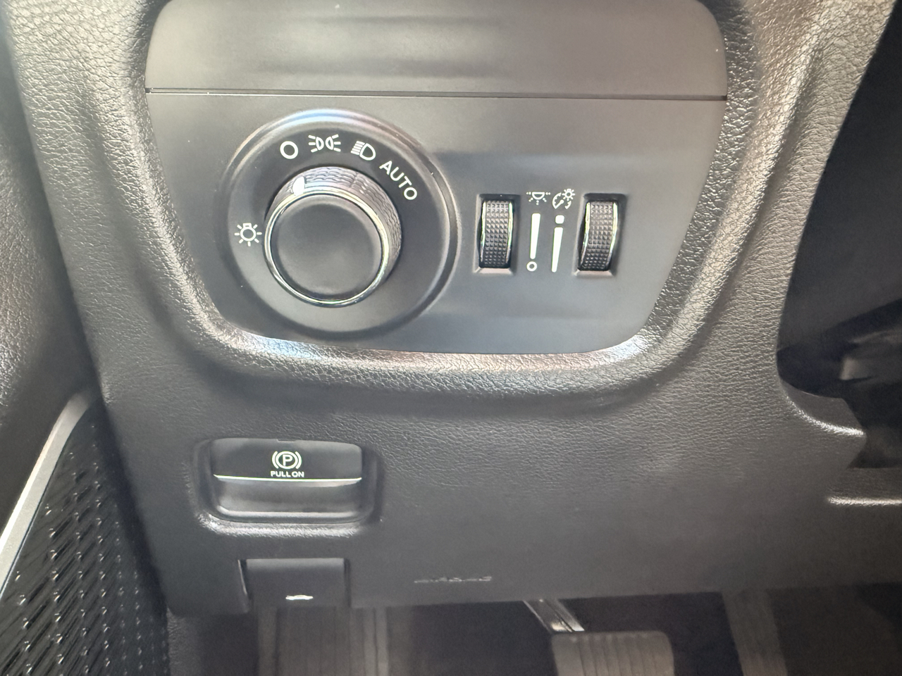 Jeep Grand Cherokee L Laredo 4x4 2021