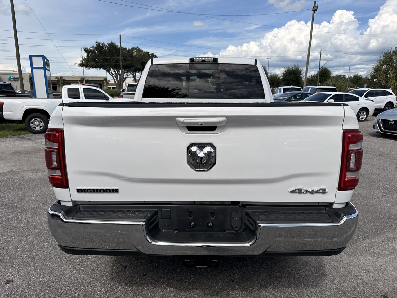RAM 2500 Big Horn 4x4 Crew Cab 6'4" Box 2021