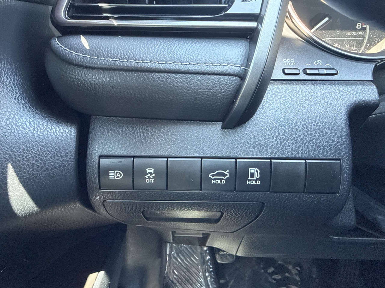 Toyota Camry SE Auto (Natl) 2022