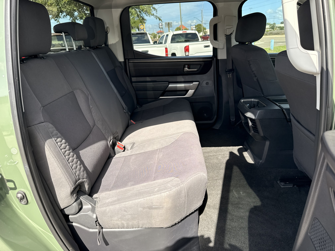 Toyota Tundra 4WD SR5 CrewMax 5.5' Bed (Natl) 2023