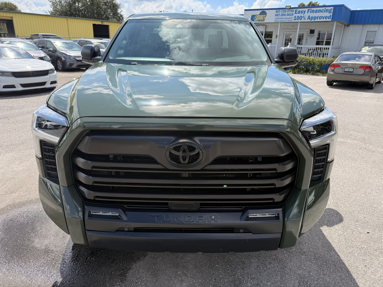 Toyota Tundra 4WD SR5 CrewMax 5.5' Bed (Natl) 2023