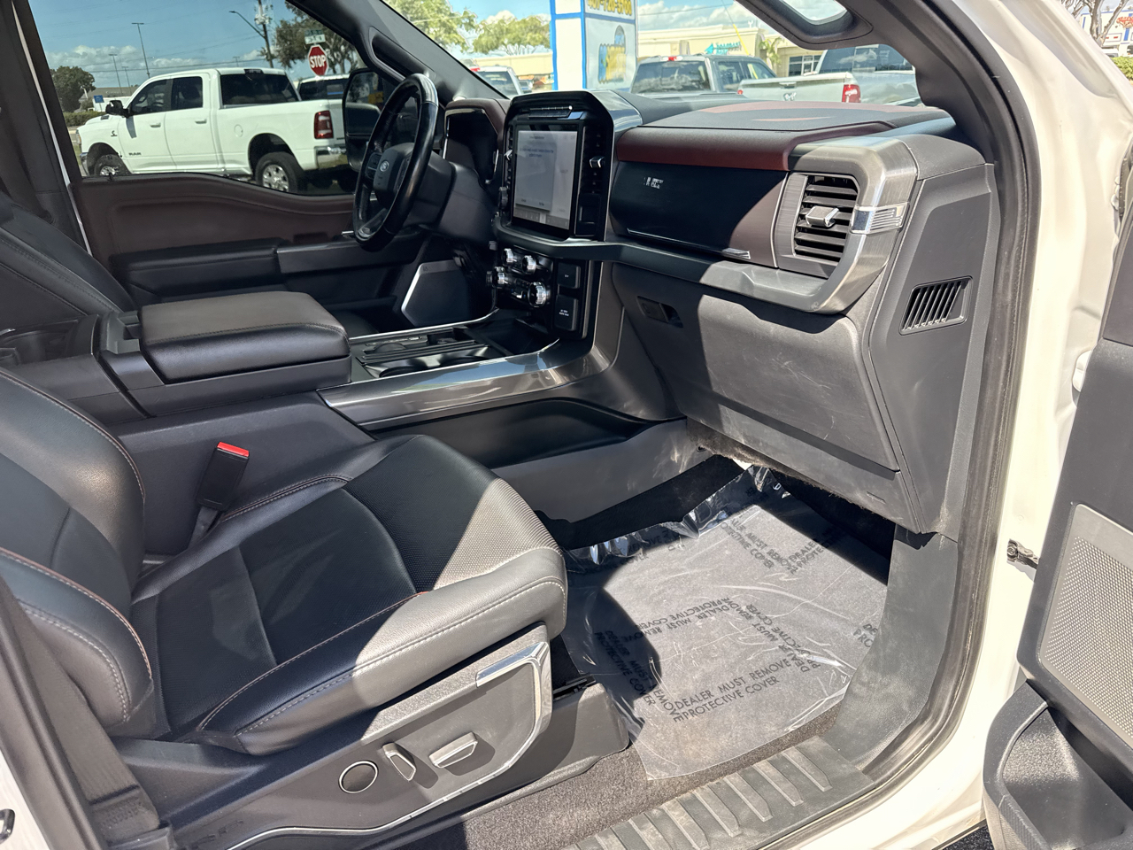 Ford F-150 Lariat 4WD SuperCrew 5.5' Box 2023