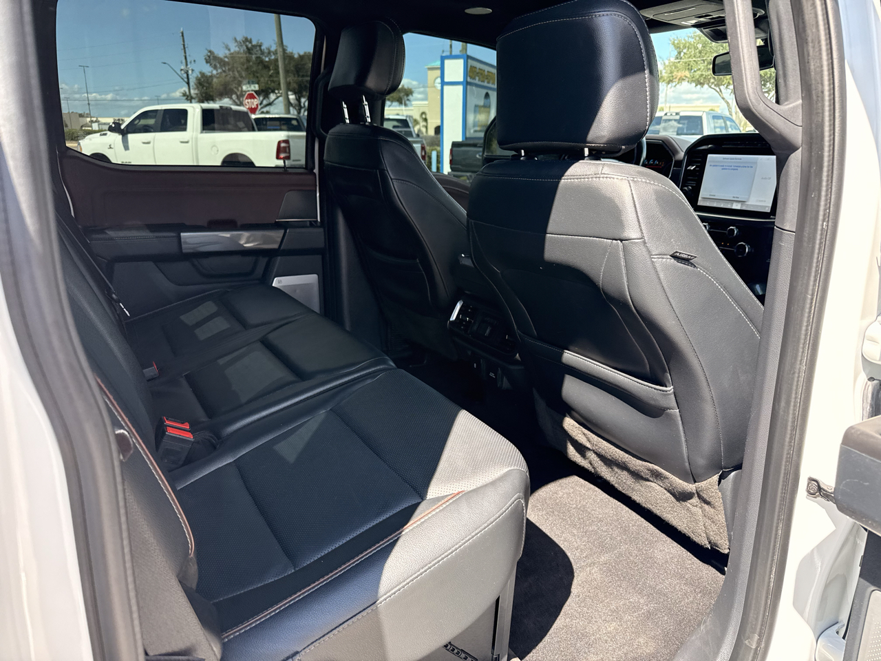 Ford F-150 Lariat 4WD SuperCrew 5.5' Box 2023
