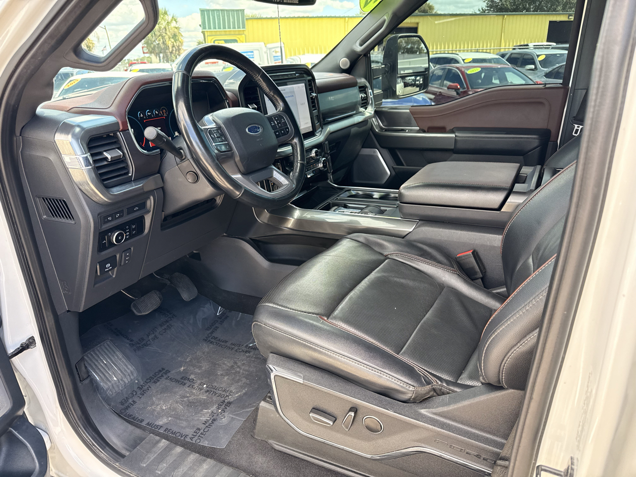 Ford F-150 Lariat 4WD SuperCrew 5.5' Box 2023