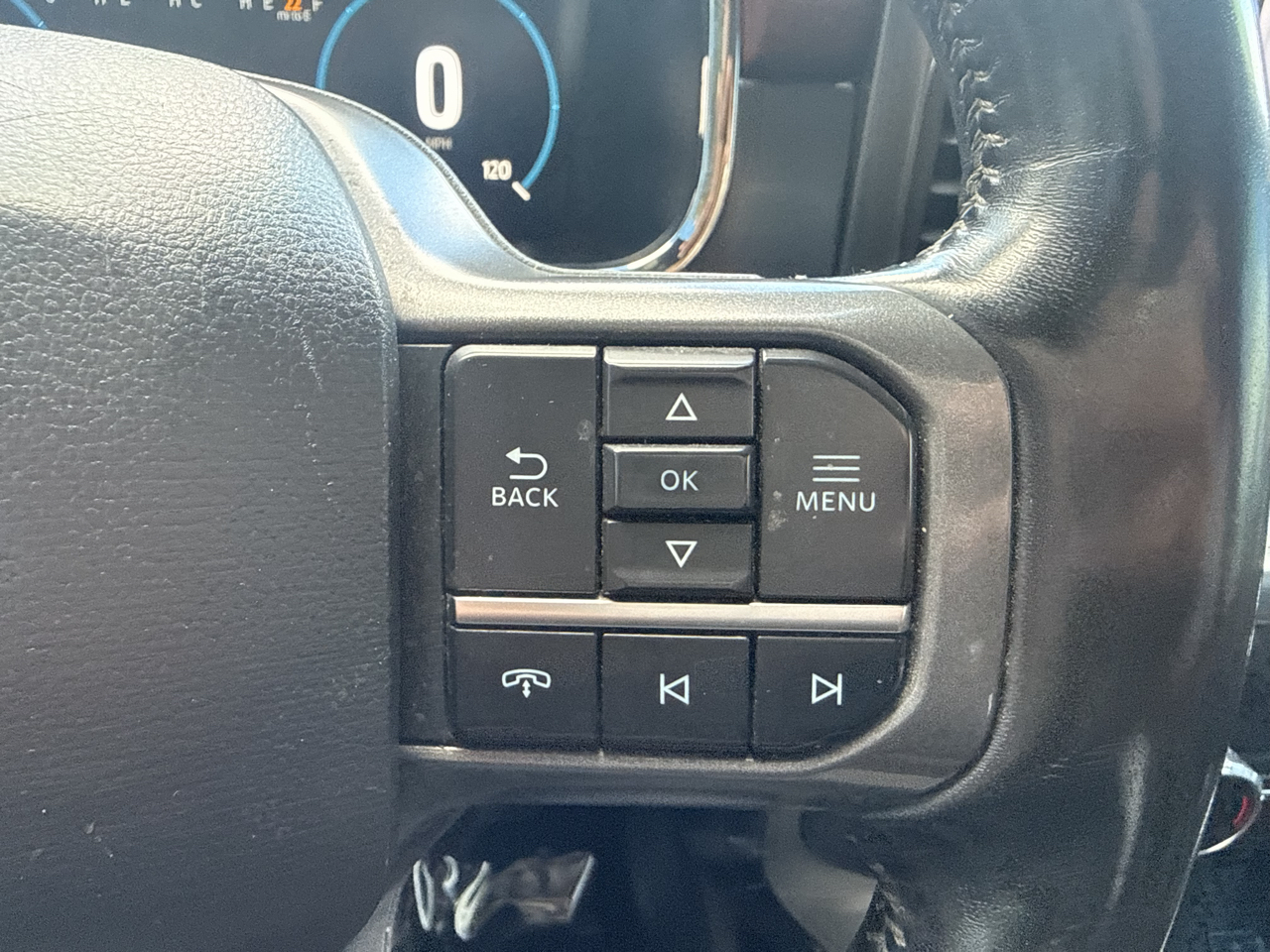 Ford F-150 Lariat 4WD SuperCrew 5.5' Box 2023