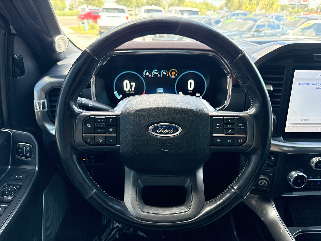 Ford F-150 Lariat 4WD SuperCrew 5.5' Box 2023