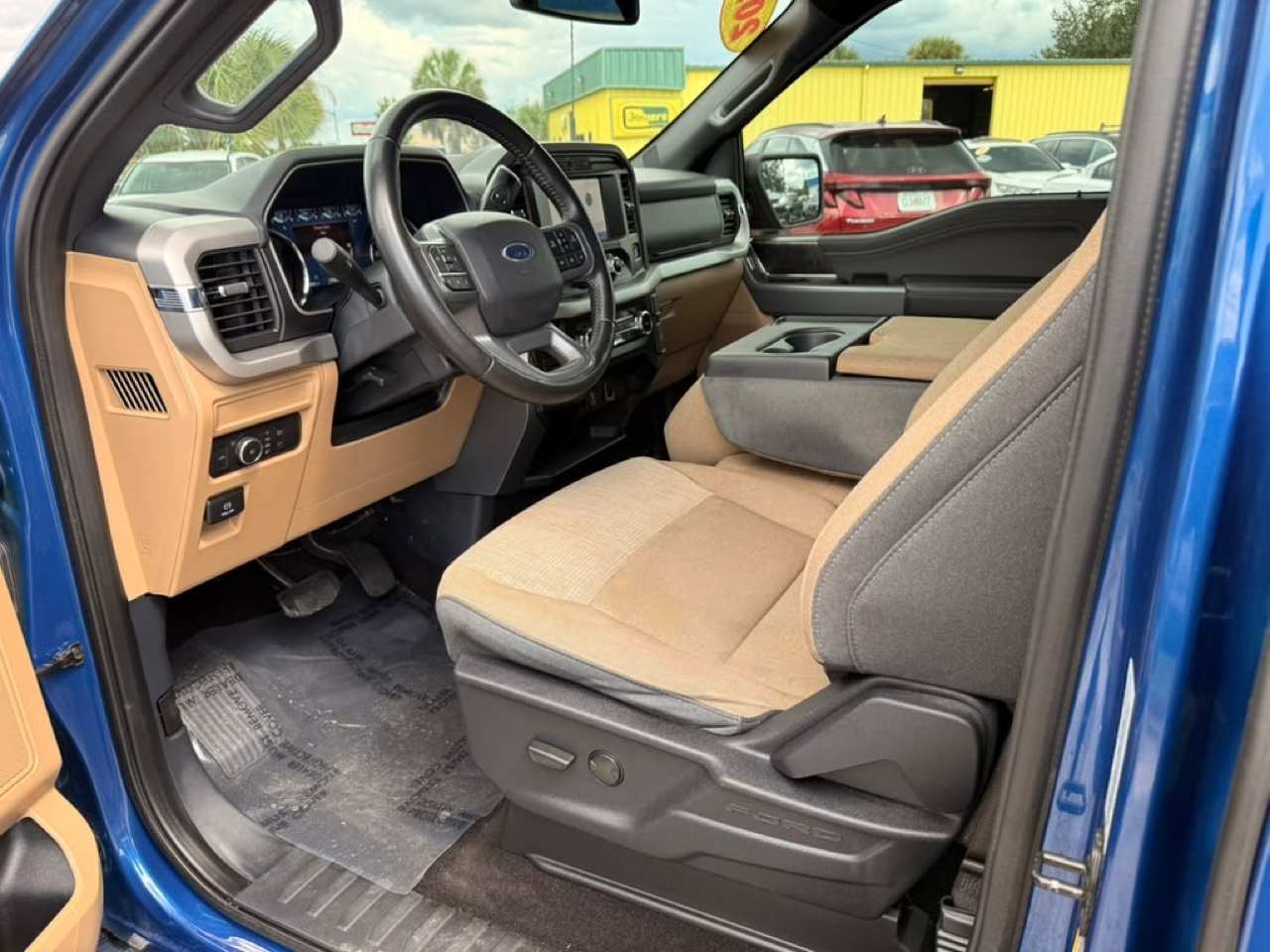 Ford F-150 XLT 2WD SuperCrew 5.5' Box 2022