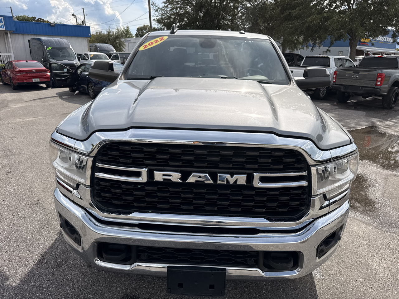 RAM 2500 Lone Star 4x4 Crew Cab 6'4" Box 2022