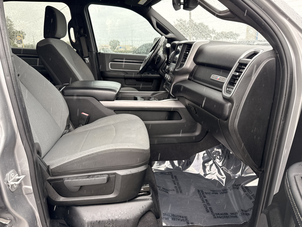 RAM 2500 Lone Star 4x4 Crew Cab 6'4" Box 2022