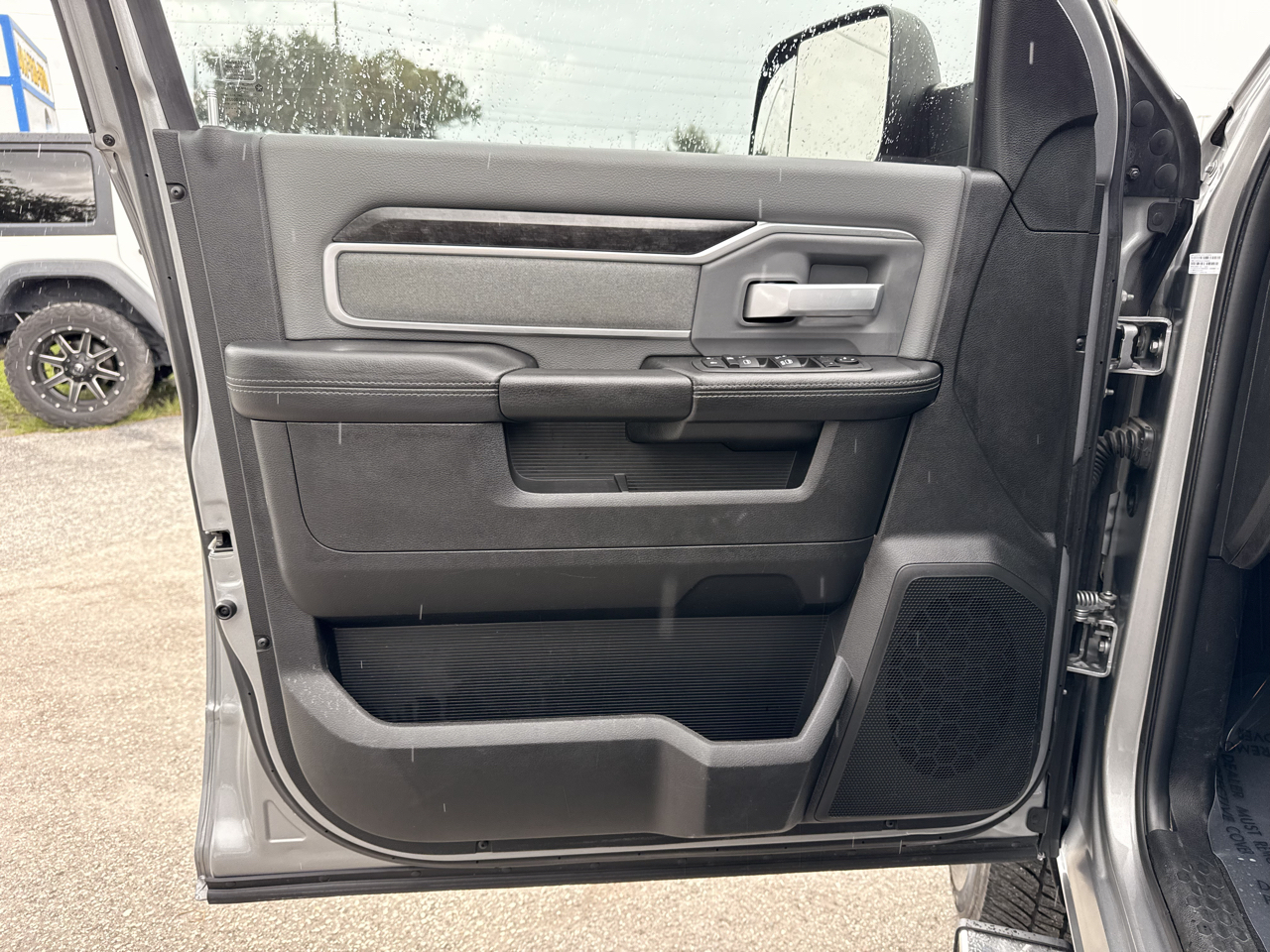 RAM 2500 Lone Star 4x4 Crew Cab 6'4" Box 2022