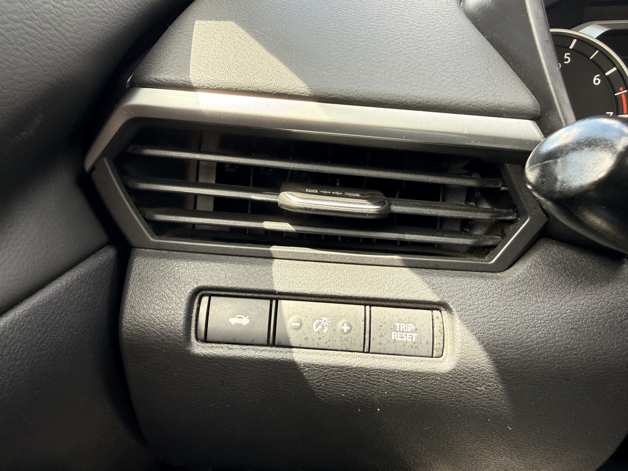 Nissan Altima 2.5 SV Sedan 2022