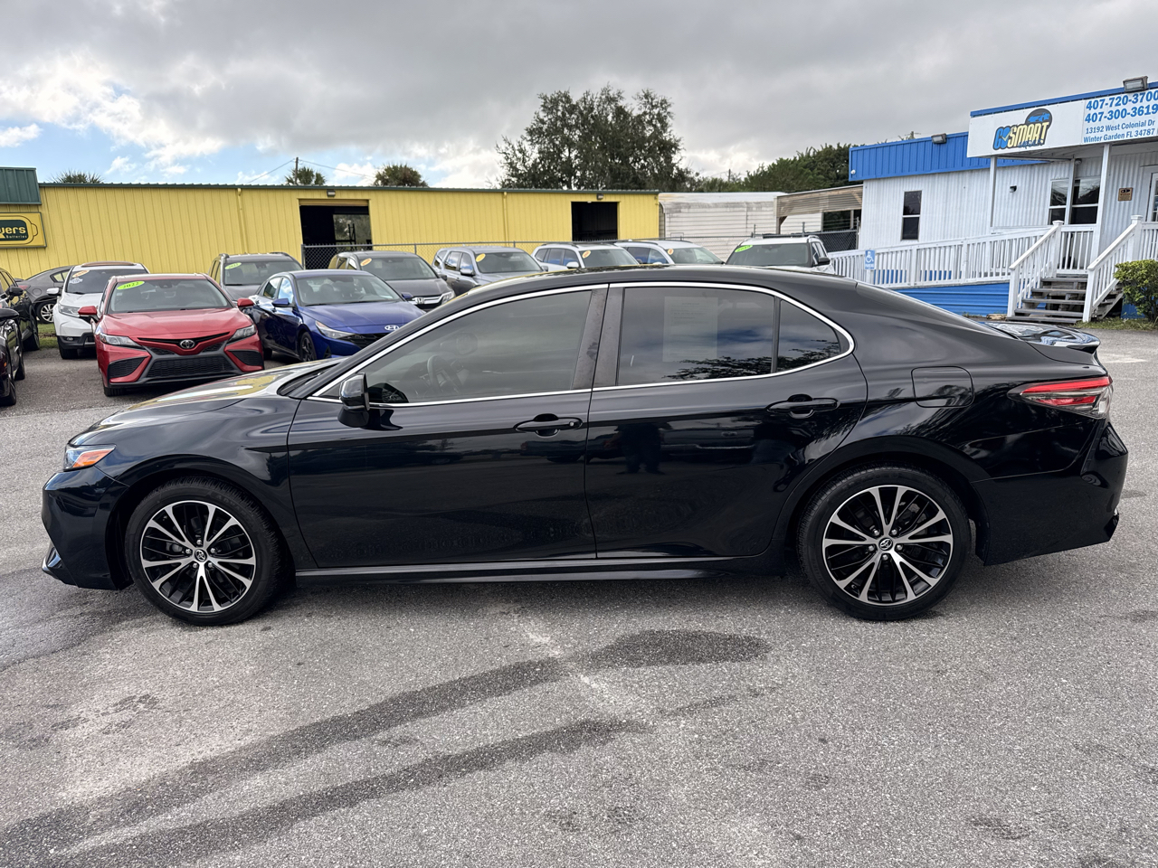 Toyota Camry XLE Auto (Natl) 2018