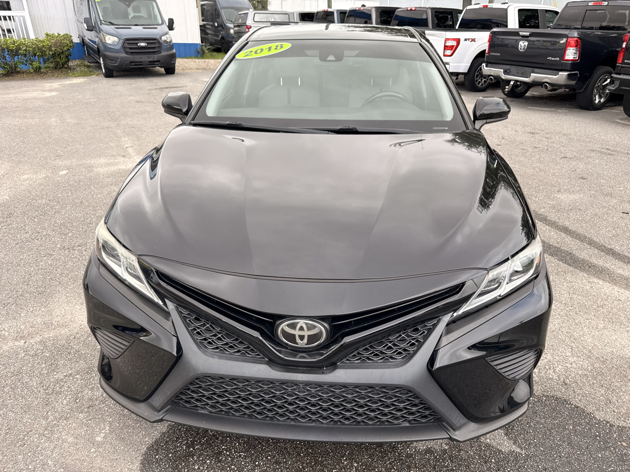 Toyota Camry XLE Auto (Natl) 2018