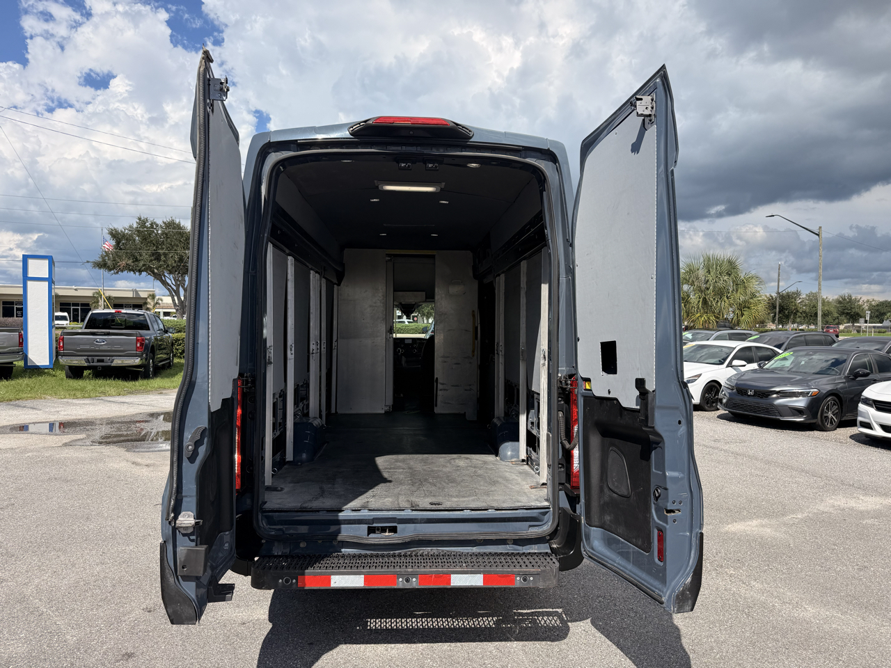 Ford Transit Cargo Van T-250 148" EL Hi Rf 9070 GVWR RWD 2020