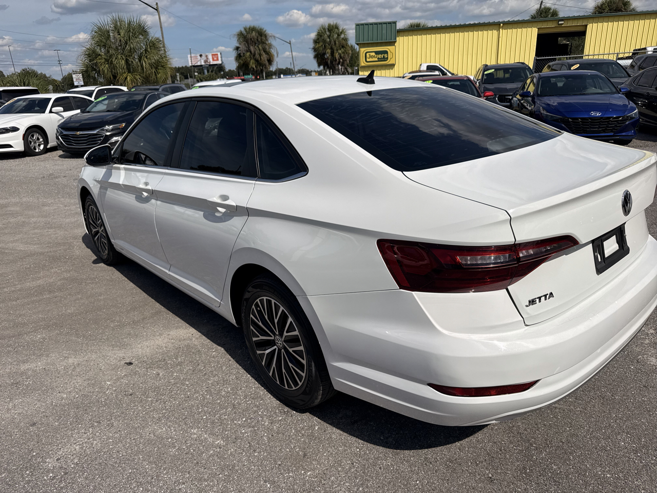 Volkswagen Jetta SE 4D Sedan 2021