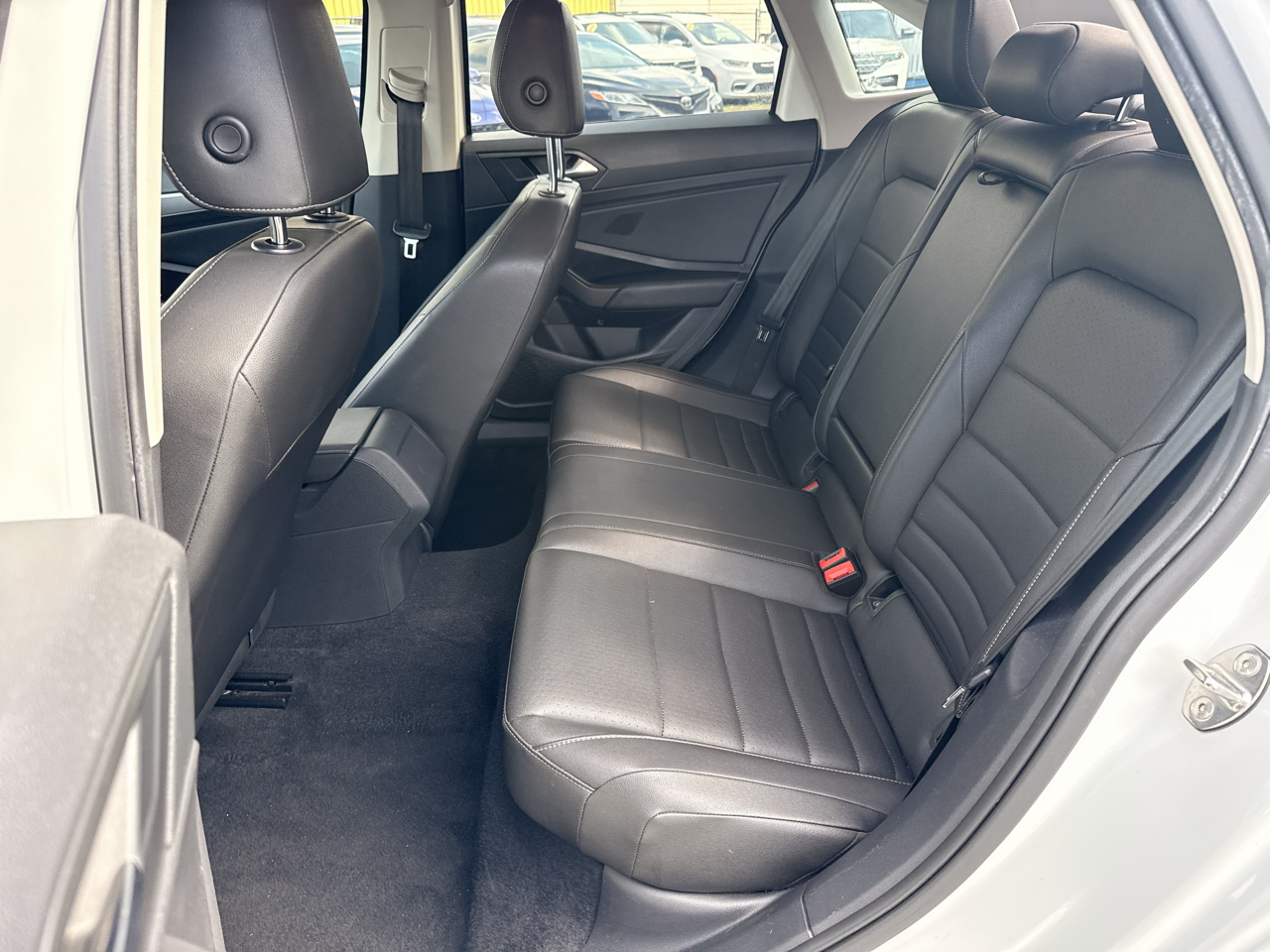 Volkswagen Jetta SE 4D Sedan 2021
