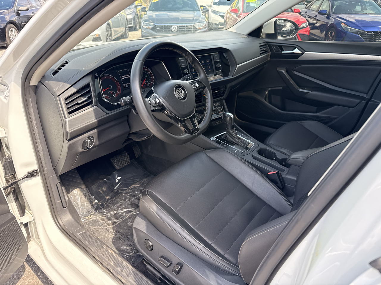 Volkswagen Jetta SE 4D Sedan 2021