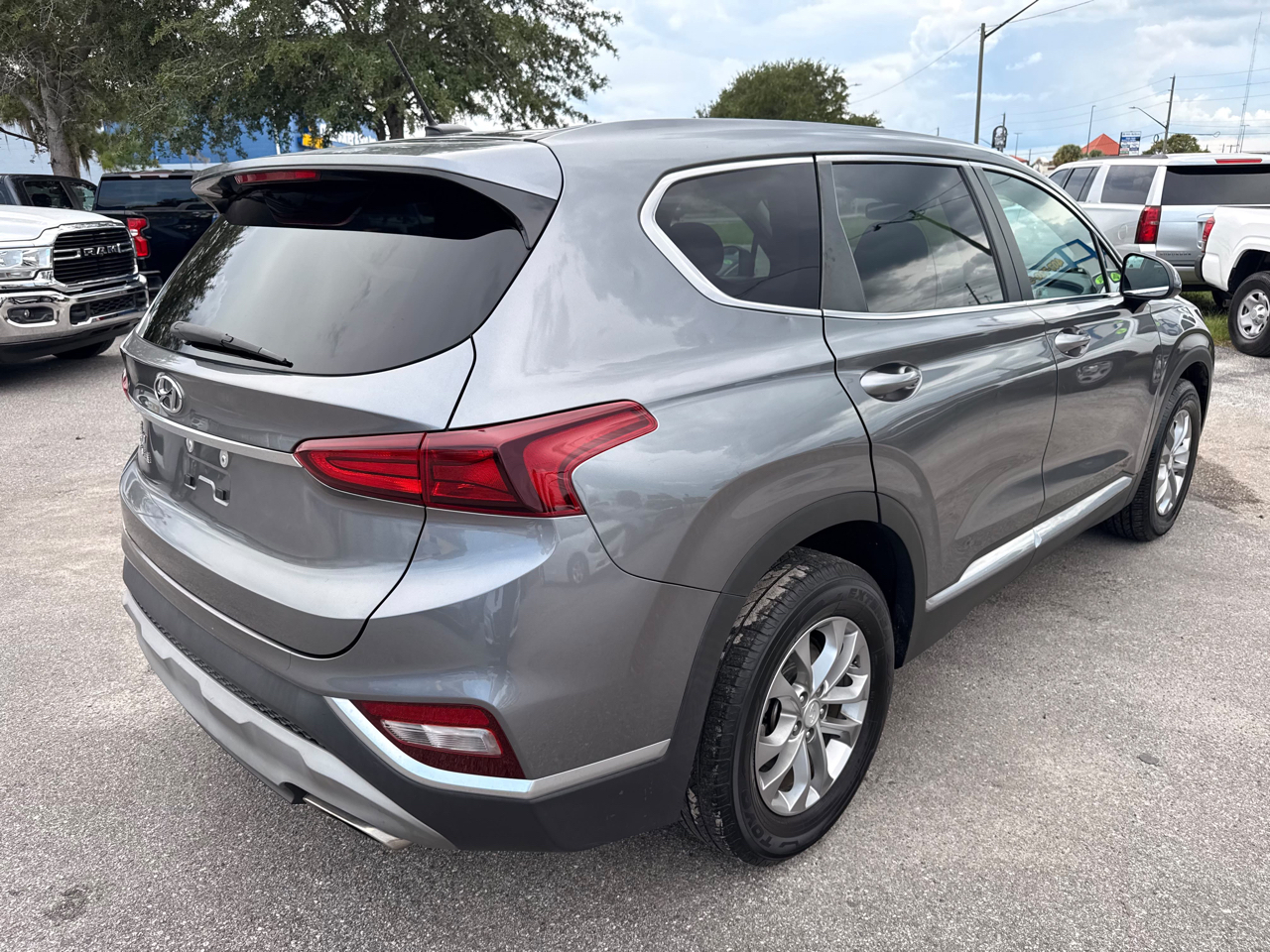 Hyundai Santa Fe SE 2.4L Auto FWD 2019