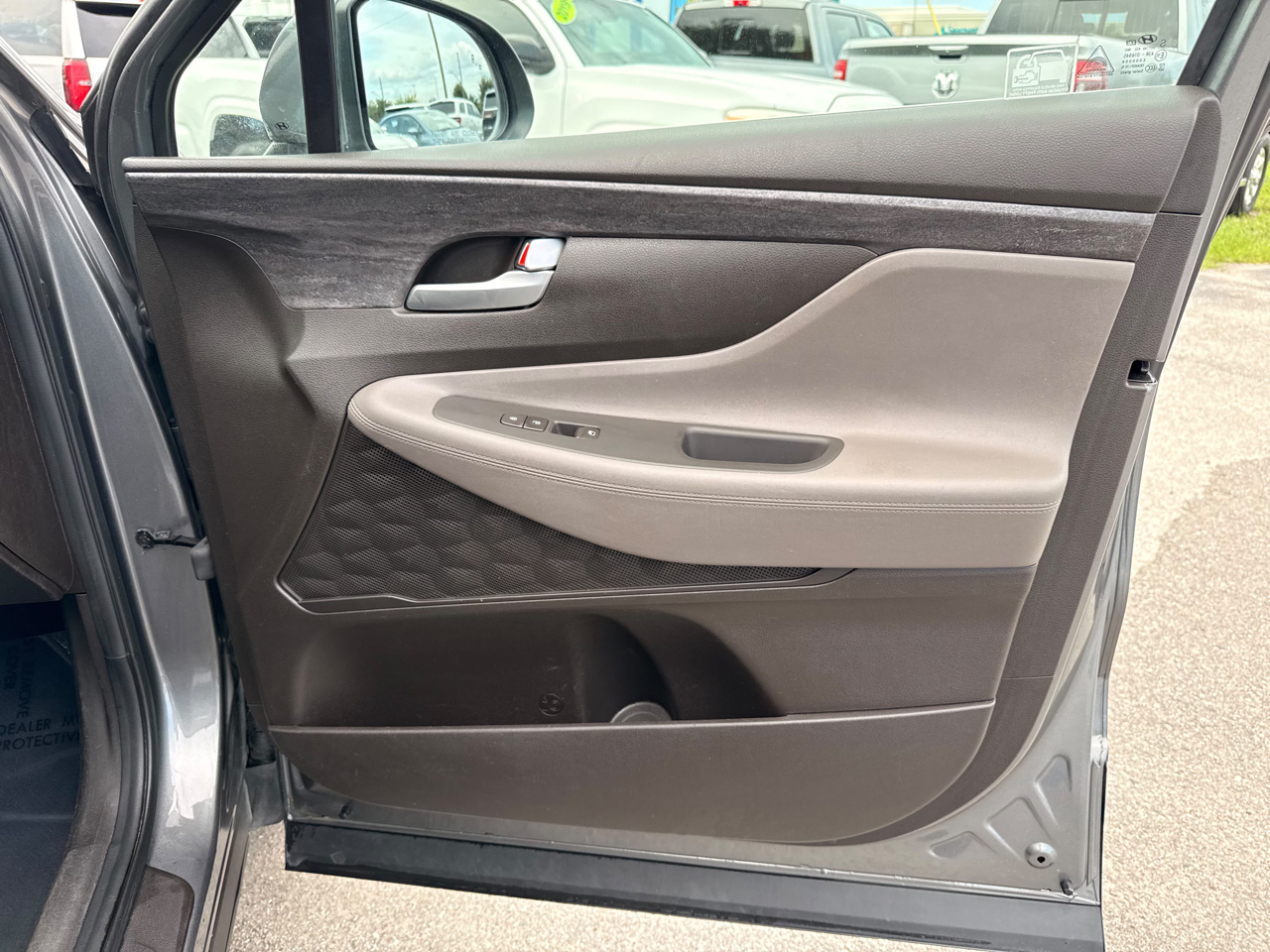 Hyundai Santa Fe SE 2.4L Auto FWD 2019