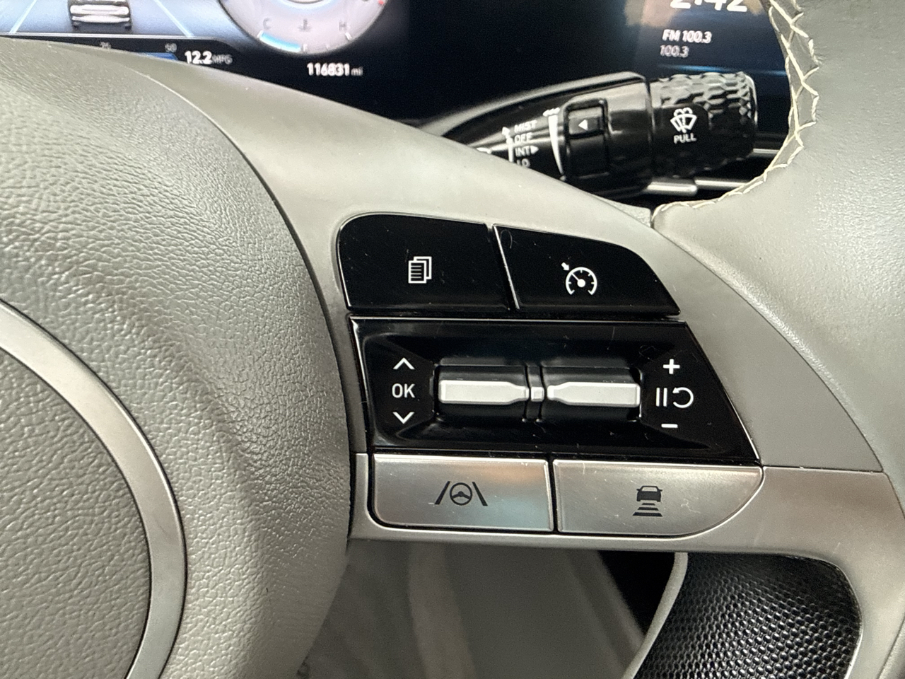 Hyundai Elantra SEL IVT 2023