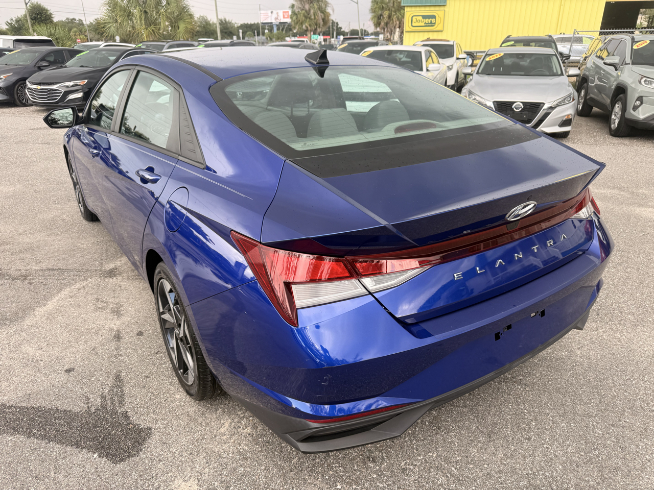 Hyundai Elantra SEL IVT 2023