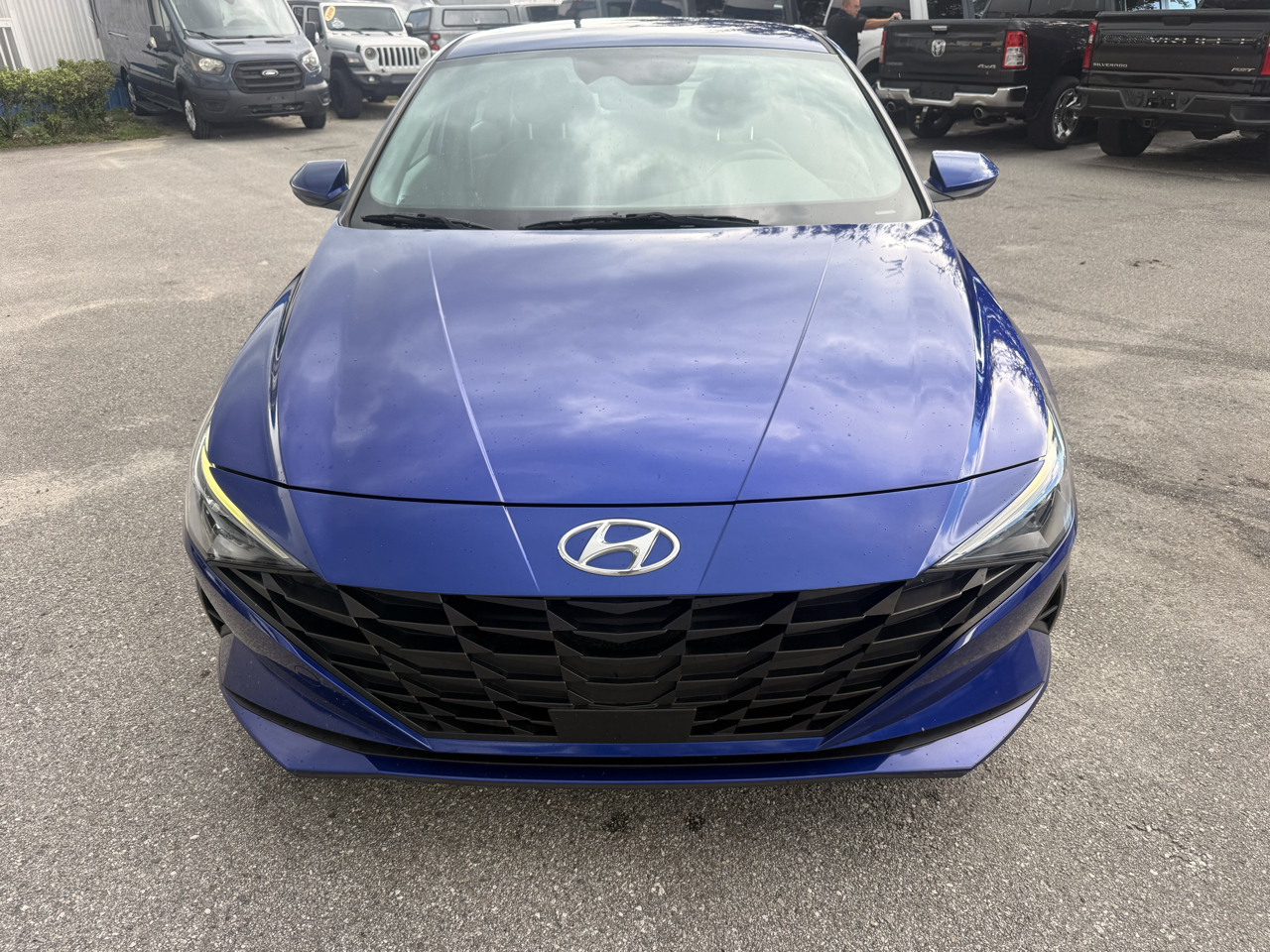 Hyundai Elantra SEL IVT 2023