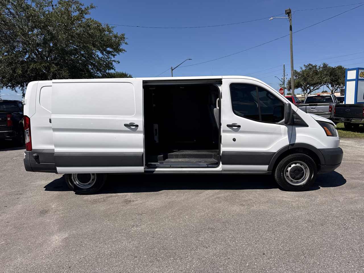 Ford Transit Van T-150 148" Low Rf 8600 GVWR Sliding RH Dr 2018
