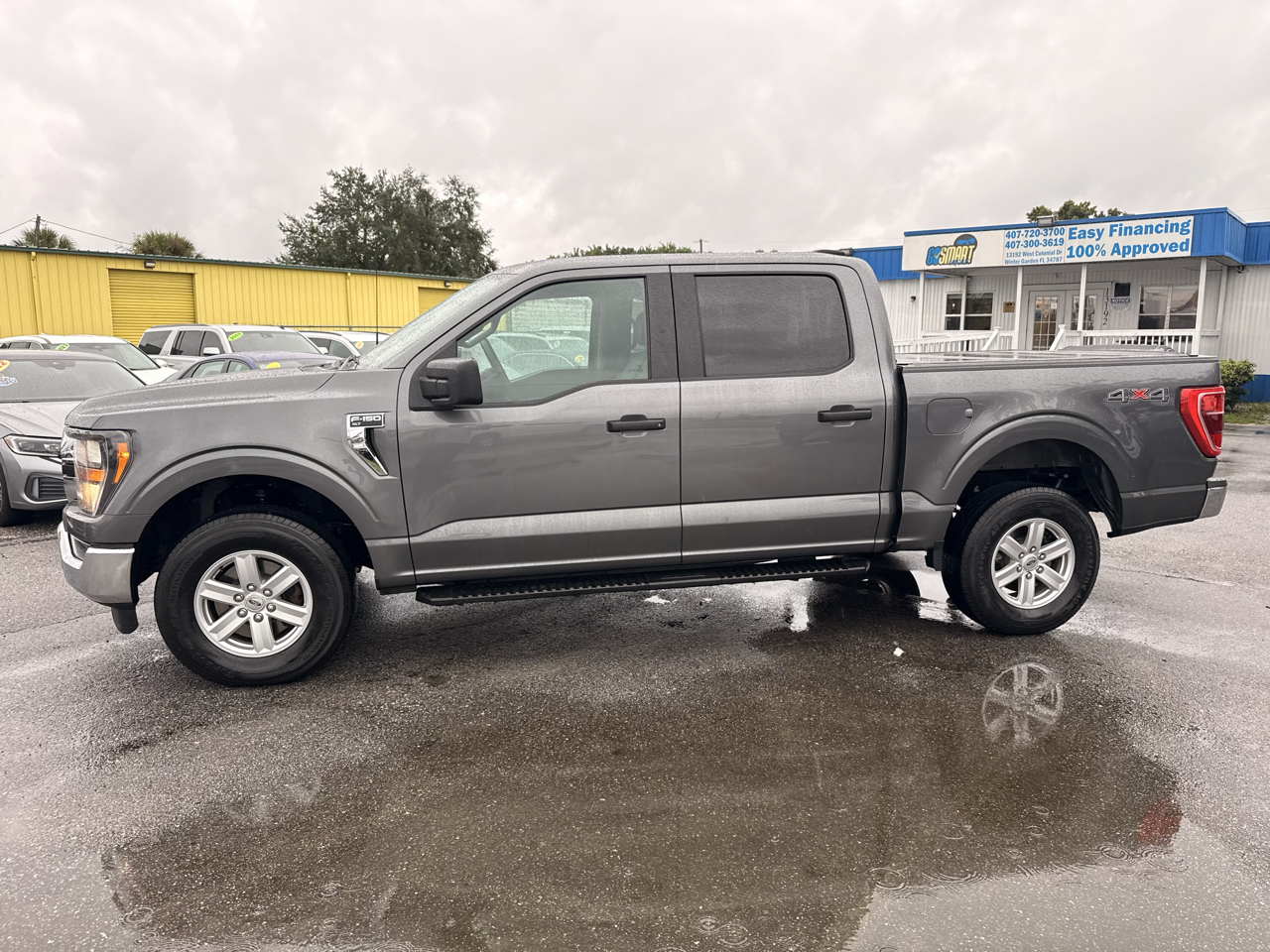 Ford F-150 SuperCrew 150" XLT 4WD 2023