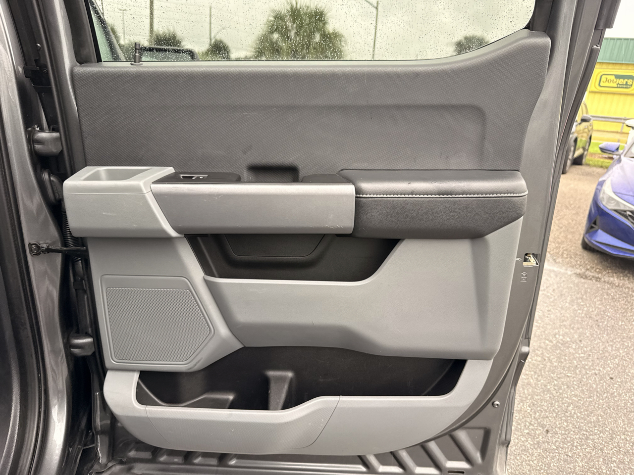 Ford F-150 SuperCrew 150" XLT 4WD 2023