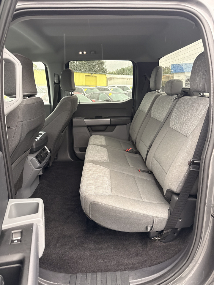 Ford F-150 SuperCrew 150" XLT 4WD 2023